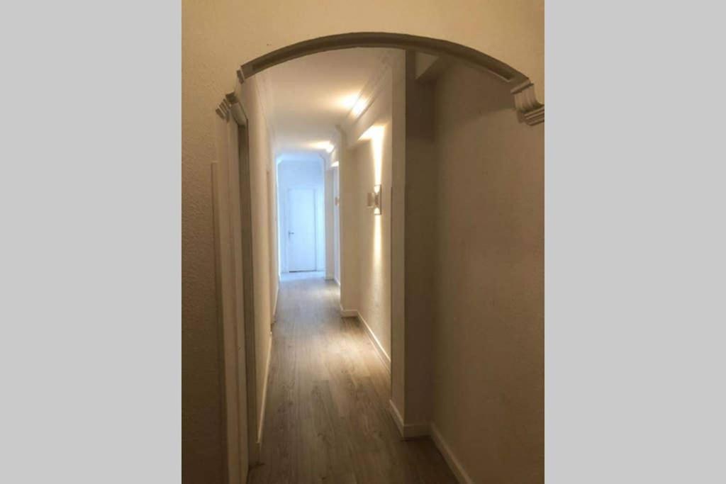 New! Beautiful City Apartment Σανταντέρ Εξωτερικό φωτογραφία