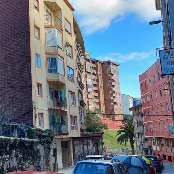 New! Beautiful City Apartment Σανταντέρ Εξωτερικό φωτογραφία