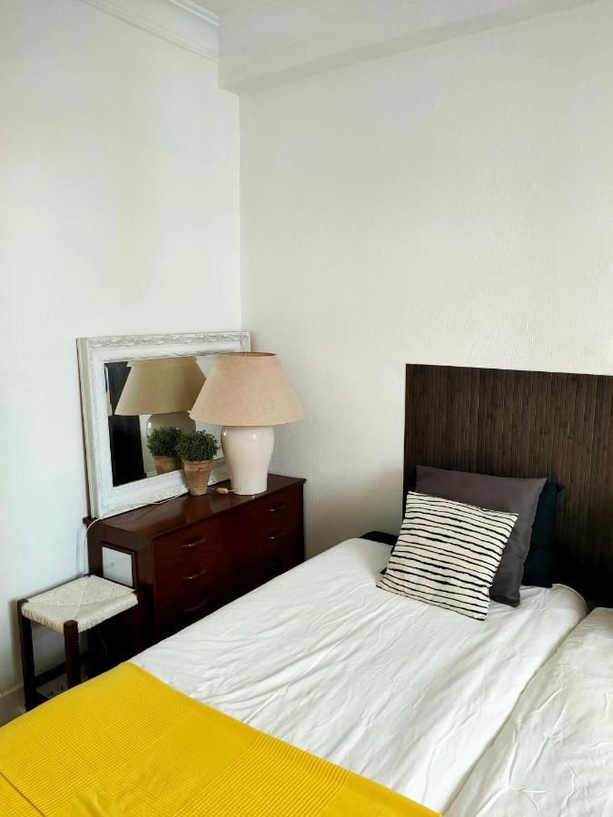 New! Beautiful City Apartment Σανταντέρ Εξωτερικό φωτογραφία