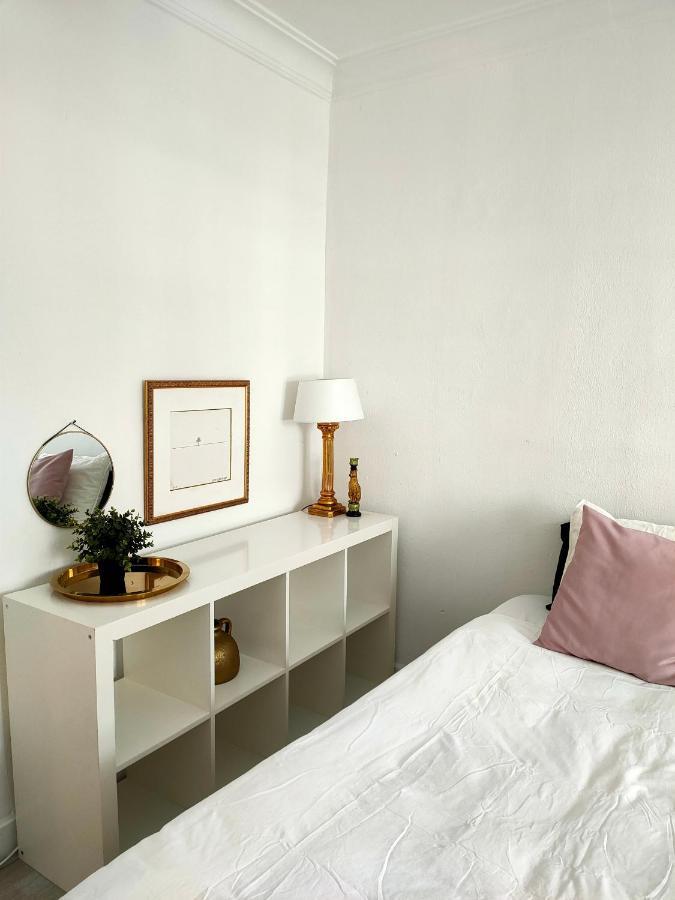 New! Beautiful City Apartment Σανταντέρ Εξωτερικό φωτογραφία